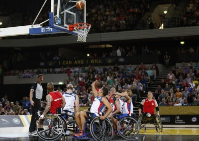 Basketball en fauteuil roulant