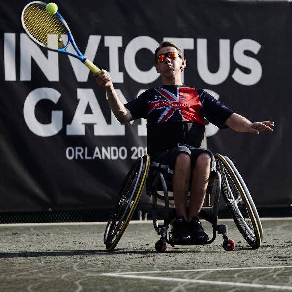 Tennis en fauteuil roulant