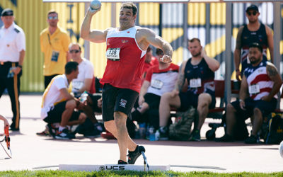 Le Canadien Bruce Matthews remporte l’argent au lancer du poids IF4, hommes